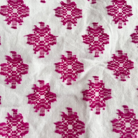 EUC Talbots magenta pink geometric print sleeveless top shirt blouse size 4 - Picture 3 of 6